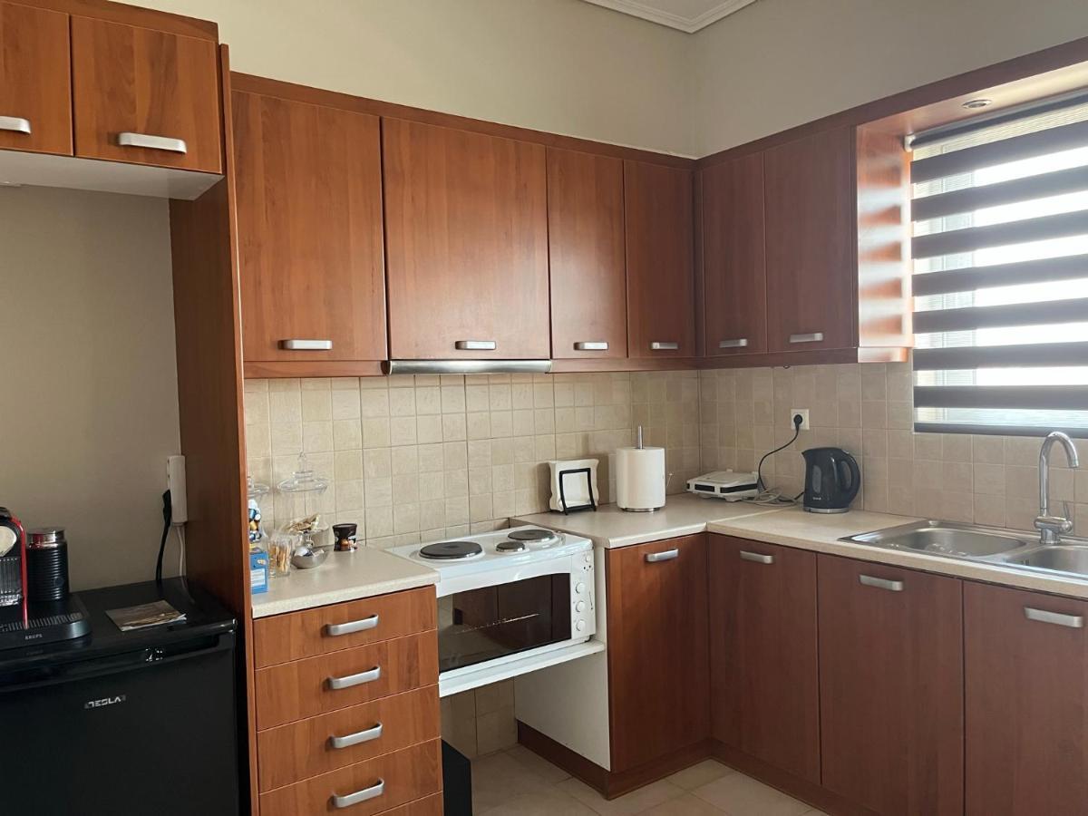 Ilion Air Host - Near Athens International Airport Apartment